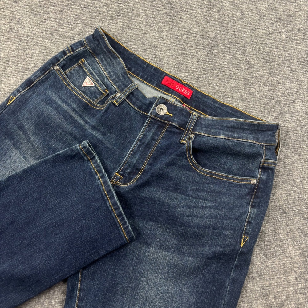 Guess Lincoln Slim Straight Jeans Size 32W x 28L Blue Dark Wash Denim Women's